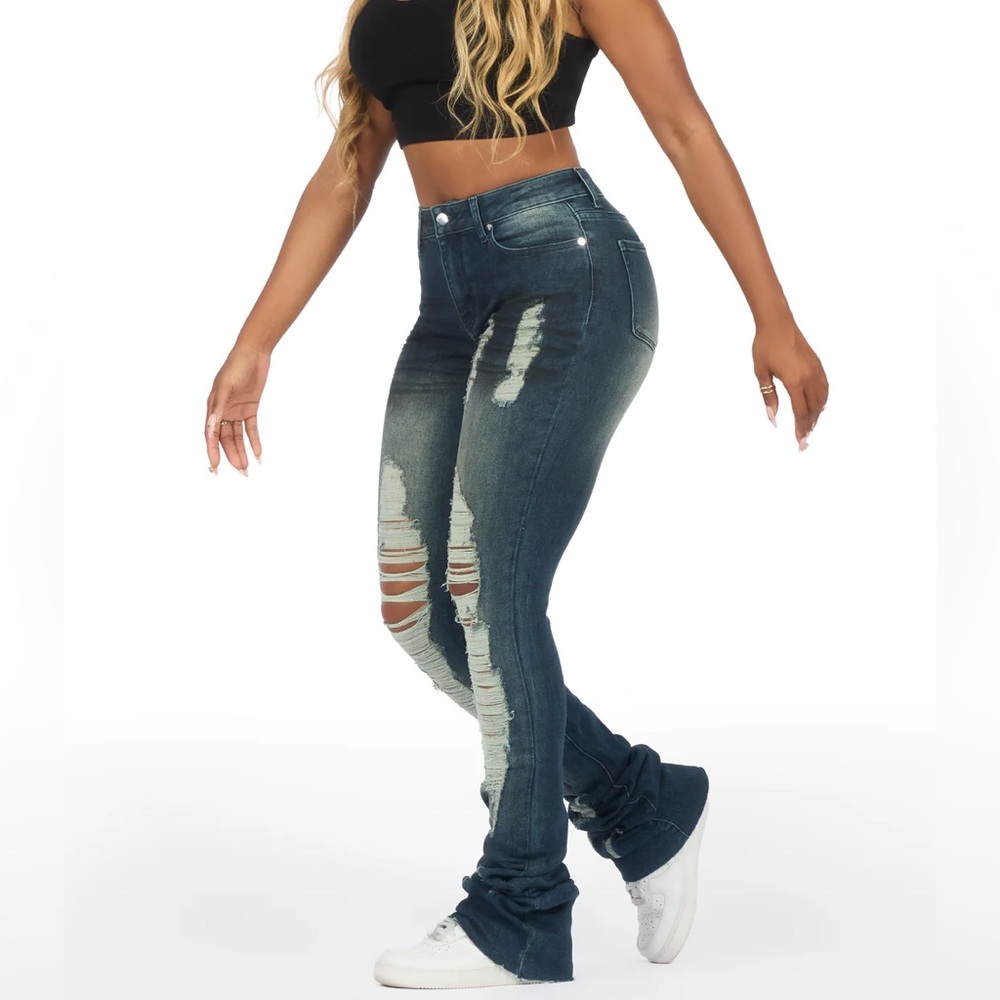 •Got A Crush• Rockstar Original Dark Wash Distressed Super Stacked Jean - Picture 4 of 4